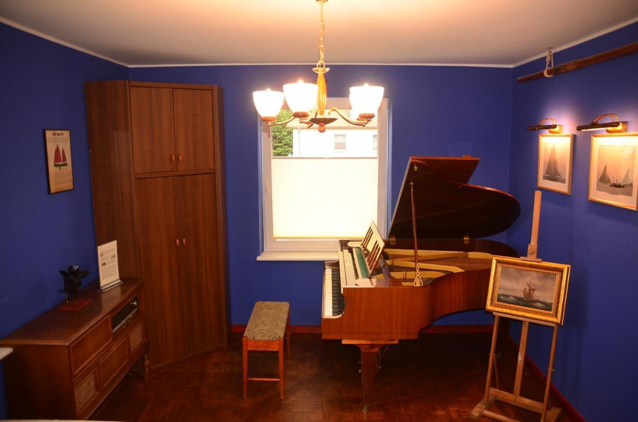 Apartament Dark Amber- 3 Rooms Grand Piano Свиноуйсьце Экстерьер фото